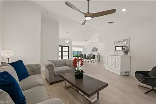 2307 Queens Way, Naples, FL 34112 - Photo 6