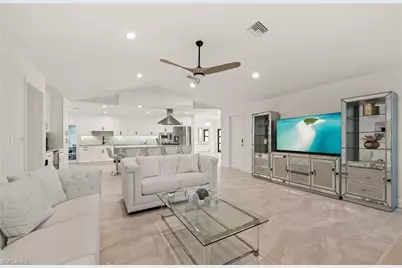 2307 Queens Way, Naples, FL 34112 - Photo 18