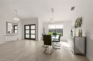 2307 Queens Way, Naples, FL 34112 - Photo 8