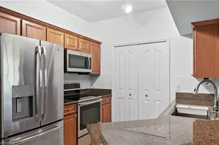 12980 Positano Cir, Naples, FL 34105 - Photo 6