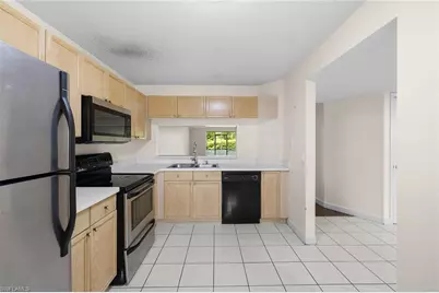 7725 Jewel Ln #104, Naples, FL 34109 - Photo 8