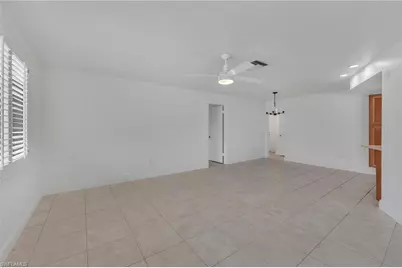 656 Binnacle Dr, Naples, FL 34103 - Photo 8