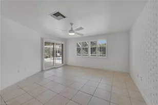 656 Binnacle Dr, Naples, FL 34103 - Photo 6