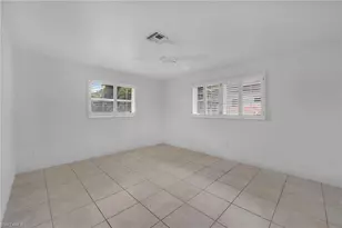 656 Binnacle Dr, Naples, FL 34103 - Photo 10