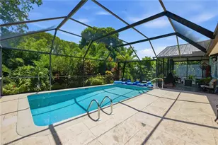 221 Channing Ct, Naples, FL 34110 - Photo 20