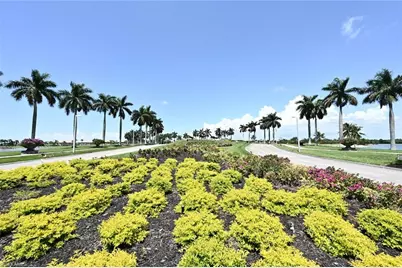7563 Moorgate Point Way, Naples, FL 34113 - Photo 32