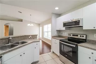 2914 46th St SW, Lehigh Acres, FL 33976 - Photo 4