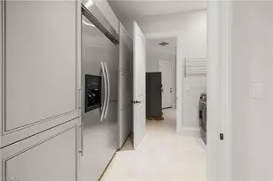 4860 Sycamore Dr, Naples, FL 34119 - Photo 44