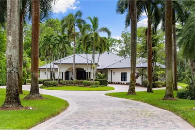 4860 Sycamore Dr, Naples, FL 34119 - Photo 42