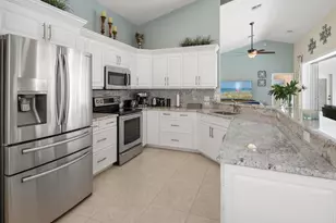 2026 Terrazzo Ln, Naples, FL 34104 - Photo 18