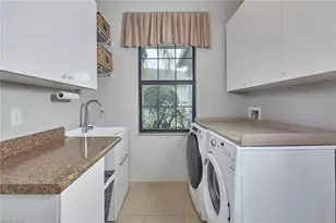 3742 Madeira Ct, Naples, FL 34119 - Photo 20