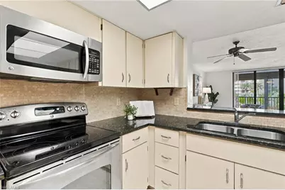 11030 Gulf Shore Dr #104, Naples, FL 34108 - Photo 24