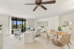 11030 Gulf Shore Dr, Naples, FL 34108 - Photo 2