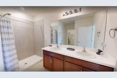 513 Nelson Rd N, Cape Coral, FL 33993 - Photo 22