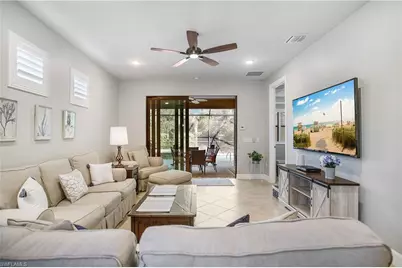 7674 Jacaranda Ln, Naples, FL 34114 - Photo 6