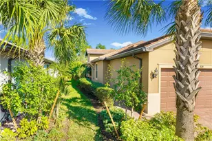 7674 Jacaranda Ln, Naples, FL 34114 - Photo 24