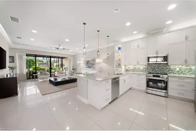 13617 Mandarin Cir, Naples, FL 34109 - Photo 2
