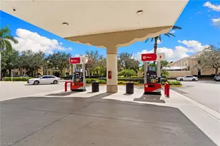 4167 St George Ln, Naples, FL 34119 - Photo 30