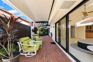 529 Bay Villas Ln, Naples, FL 34108 - Photo 20
