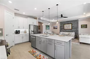 28113 Seasons Tide Ave, Bonita Springs, FL 34135 - Photo 4