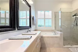 7903 Founders Cir, Naples, FL 34104 - Photo 22