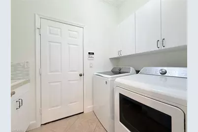 7903 Founders Cir, Naples, FL 34104 - Photo 30