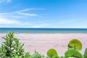 4041 Gulf Shore Blvd N, Naples, FL 34103 - Photo 2
