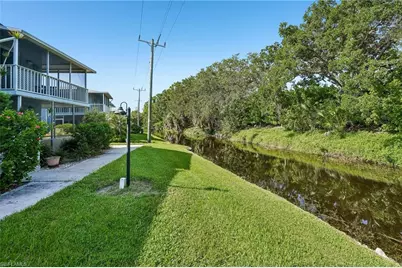 248 Palm Dr #5, Naples, FL 34112 - Photo 6