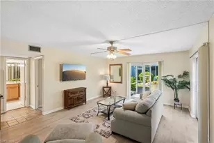 248 Palm Dr, Naples, FL 34112 - Photo 14