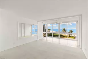 2121 Gulf Shore Blvd N, Naples, FL 34102 - Photo 6