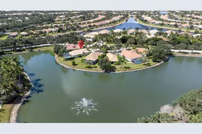 28037 Umiak Ct, Bonita Springs, FL 34135 - Photo 14