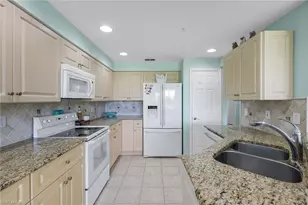 25276 Pelican Creek Cir, Bonita Springs, FL 34134 - Photo 8