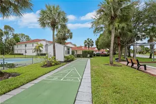620 Luisa Ct, Naples, FL 34104 - Photo 30