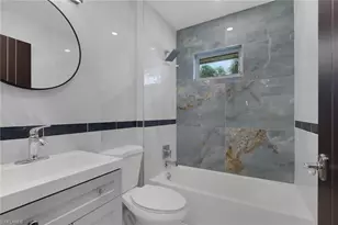 620 Luisa Ct, Naples, FL 34104 - Photo 6
