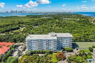 155 Ocean Ln Dr, Key Biscayne, FL 33149 - Photo 34