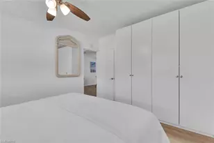 2048 Holiday Ln, Naples, FL 34104 - Photo 14