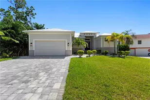 18151 Parkridge Cir, Fort Myers, FL 33908 - Photo 4