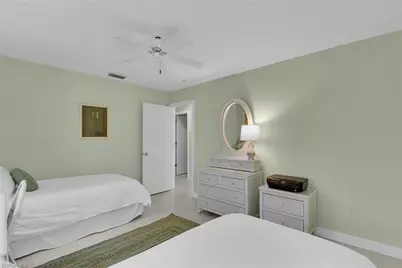 223 11th Ave S, Naples, FL 34102 - Photo 20