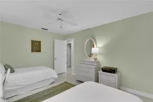 223 11th Ave S, Naples, FL 34102 - Photo 20