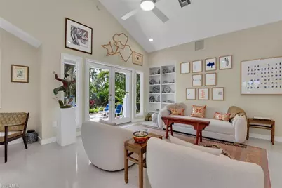 223 11th Ave S, Naples, FL 34102 - Photo 6