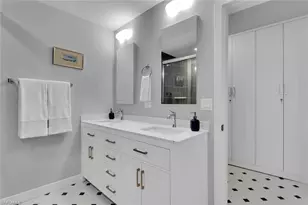223 11th Ave S, Naples, FL 34102 - Photo 24