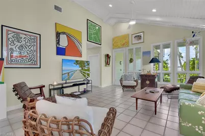 223 11th Ave S, Naples, FL 34102 - Photo 16