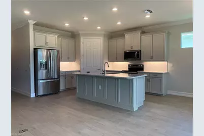 463 Polihale Way, Naples, FL 34114 - Photo 4