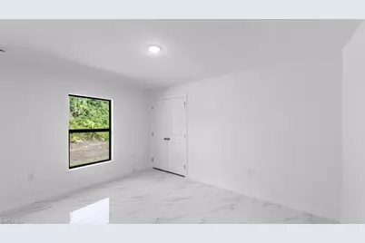 1051 Sentinela Blvd, Lehigh Acres, FL 33974 - Photo 16