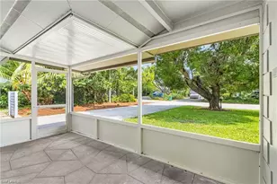 1240 Pompei Ln, Naples, FL 34103 - Photo 12