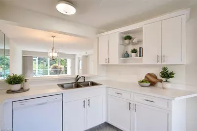 228 Belina Dr #5-605, Naples, FL 34104 - Photo 8