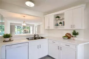 228 Belina Dr, Naples, FL 34104 - Photo 8