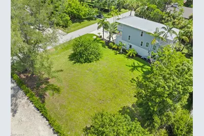 734 Park Ave, Naples, FL 34110 - Photo 8