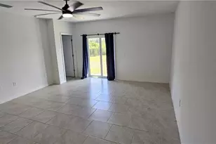 20111 Caroline Crk Pl, Lehigh Acres, FL 33974 - Photo 10