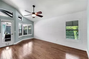 520 Raven Way, Naples, FL 34110 - Photo 14
